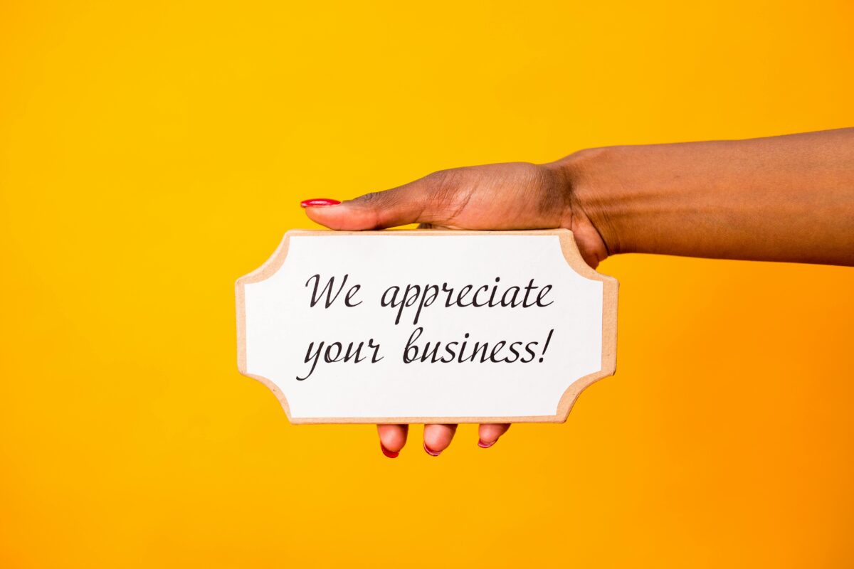 “We miss you” emails: Reconnecting with inactive subscribers