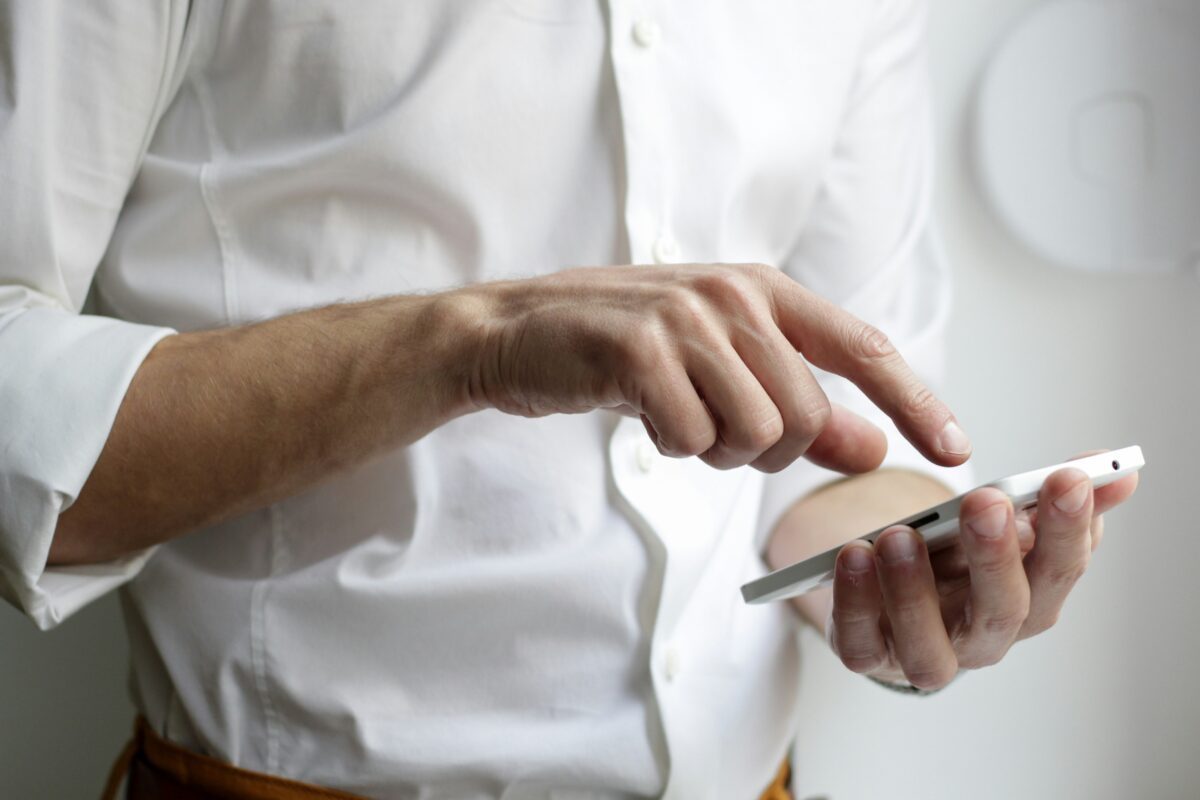 Text coupons: How they work and when you should use them